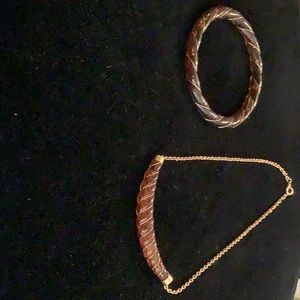 vintage  tortoise matching necklace and bracelet